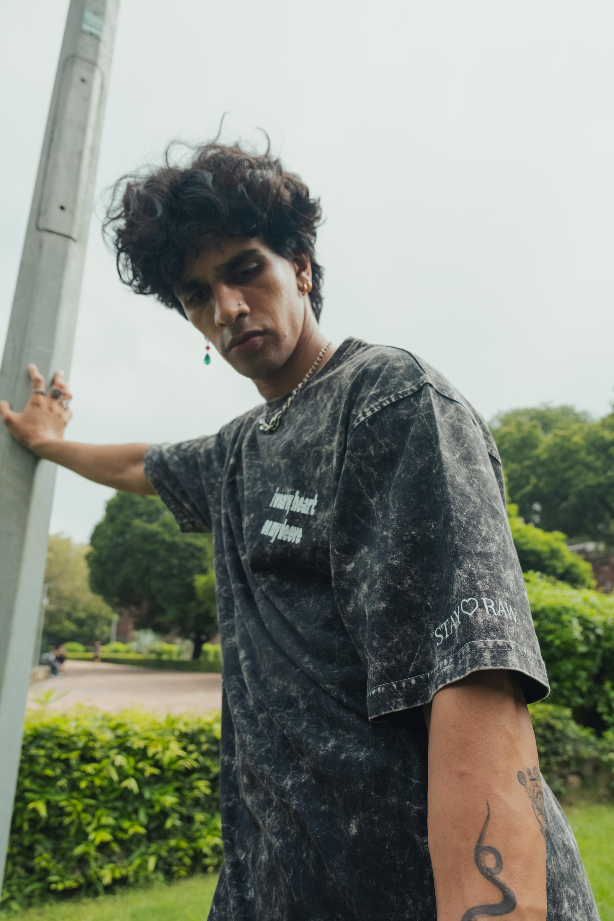 Weekend tee